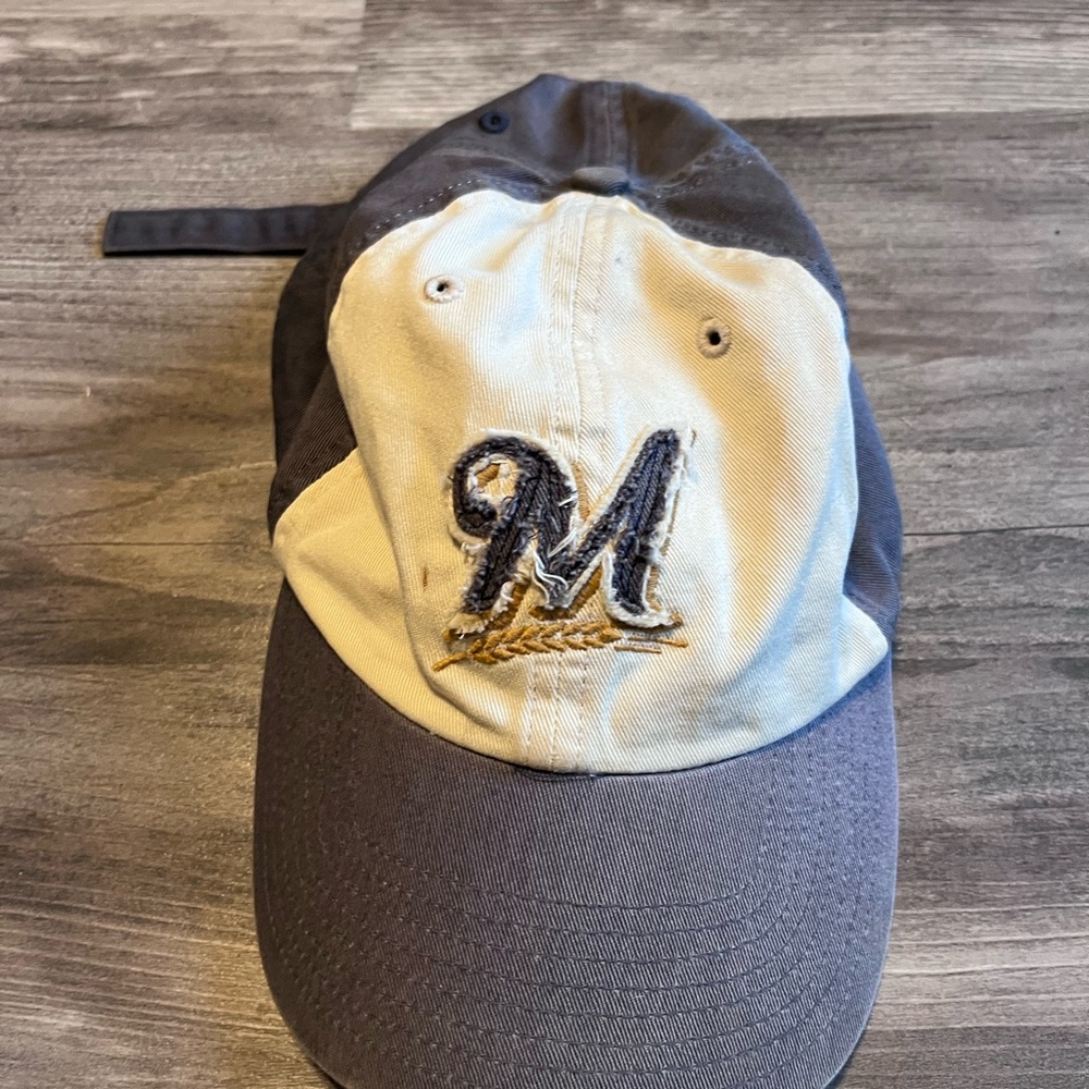 Women’s Two-Tone Baseball Cap
